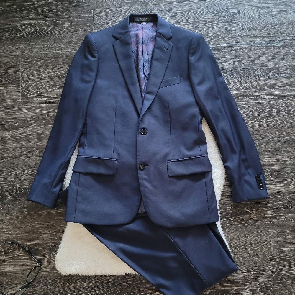 Indochino 100% Wool Navy Two Piece Suit Size 36R